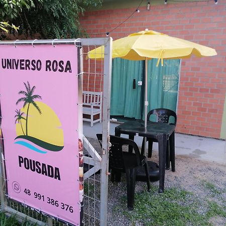 Pousada Universo Rosa Praia do Rosa Bagian luar foto